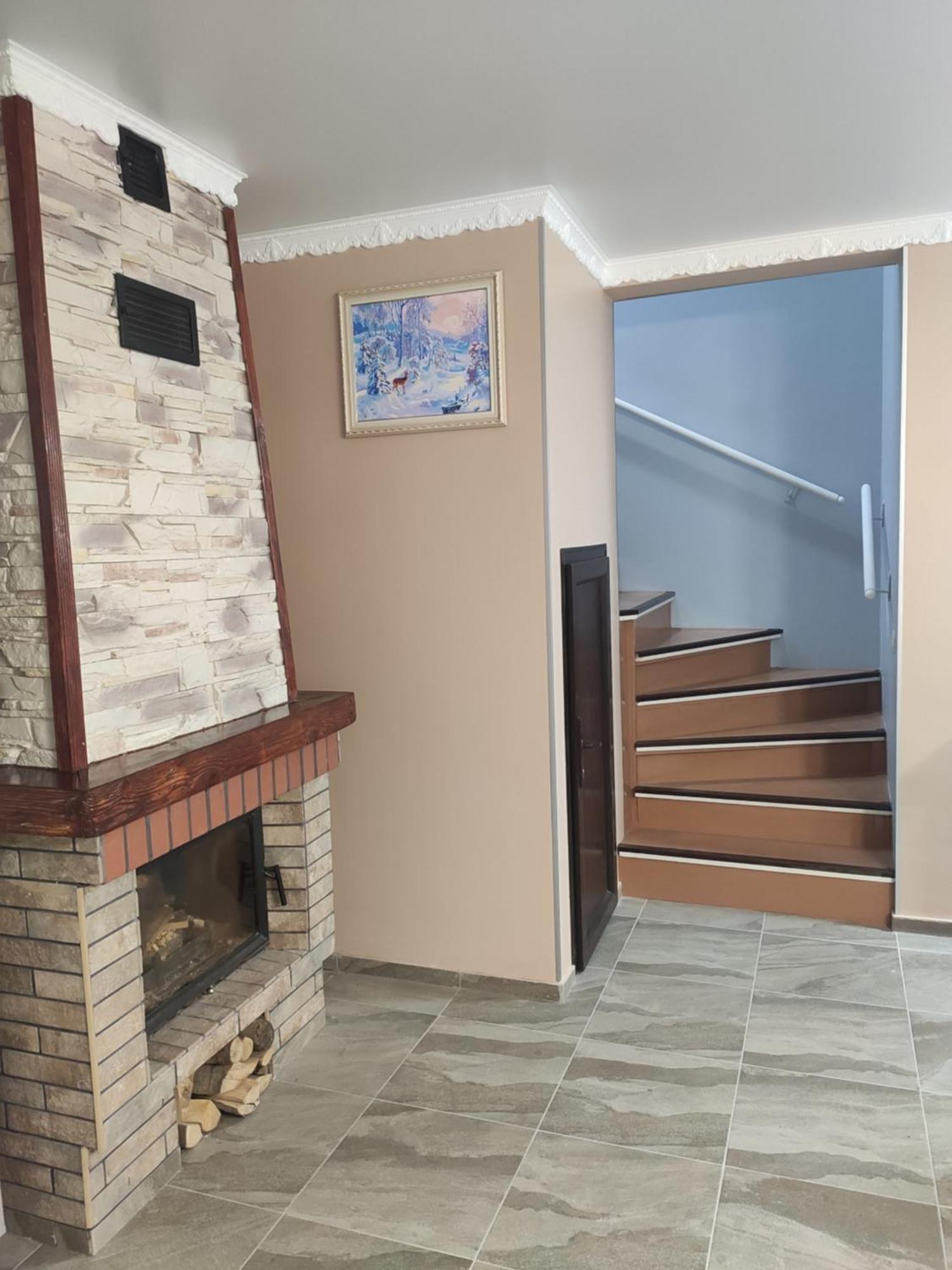 "У Пасічника" Котедж Для Сім'Ї Yaremche Luaran gambar
